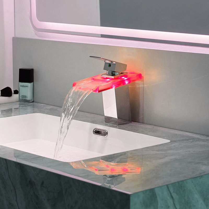 Robinet de salle de bain à un trou, Chrome