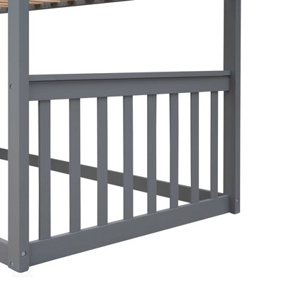 Twin Over Twin House Bunk Bed With Ladder, Durable Pine Wood Frame And Playhouse Design For People' Bedrooms