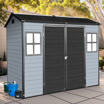 Remise de jardin en plastique 8x4pi avec plancher, deux fenêtres et porte verrouillable, gris et noir, structure en acier pour la cour en résine