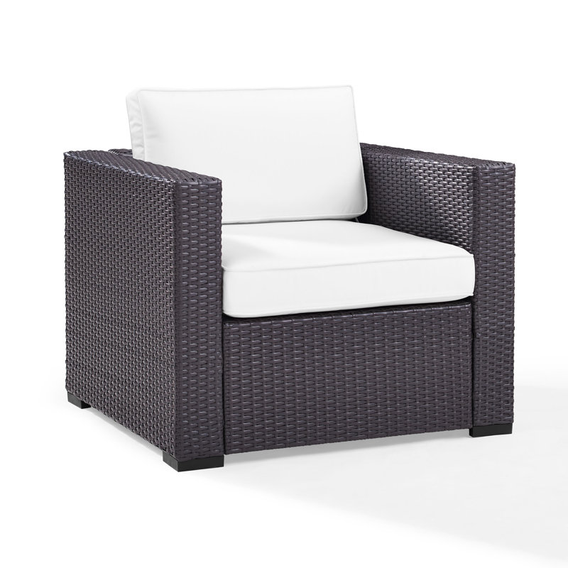 Arbedella Wicker Outdoor Lounge Chair, White