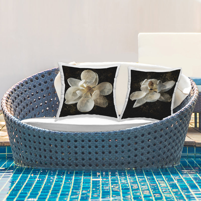 Ensemble de coussins d'extérieur 2 pièces Vintage Magnolia Blooms par John Seba