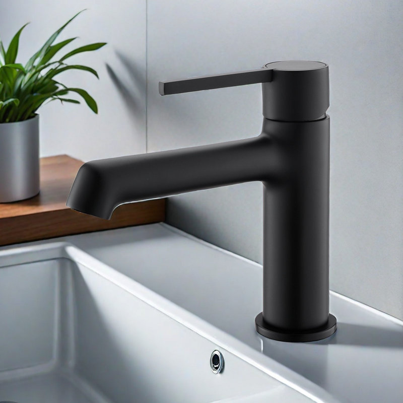 Single Hole Single Handle Bathroom Vanity Faucet, Matte Black