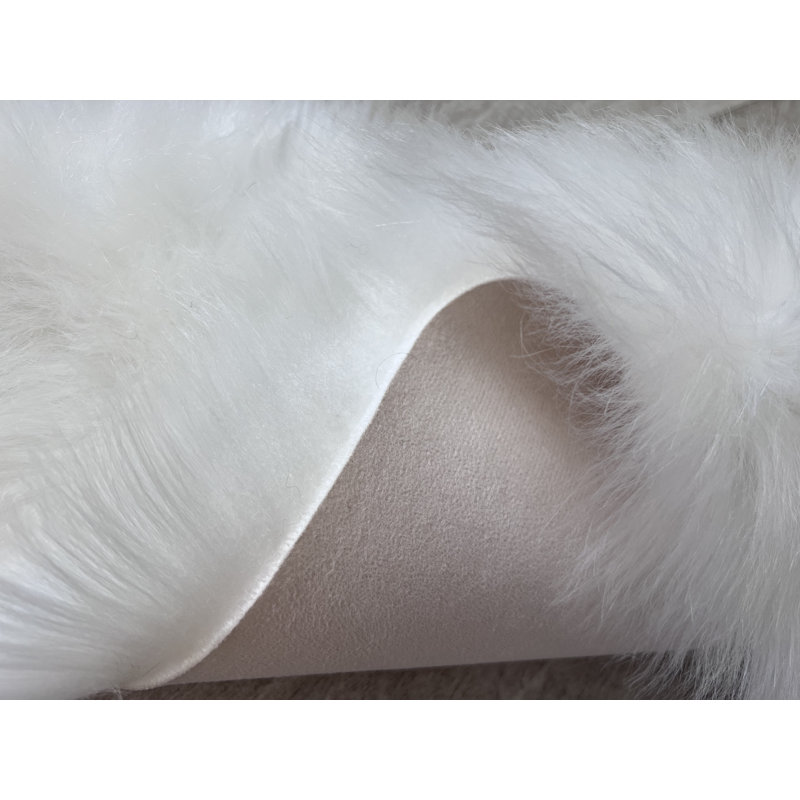 Tapis blanc à poils longs Mar Vista, Nouveauté 5 pi 6 po x 6 pi 6 po