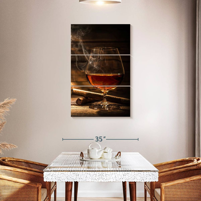 Cigare Yarlin avec whisky, H 45 po x l 28 po