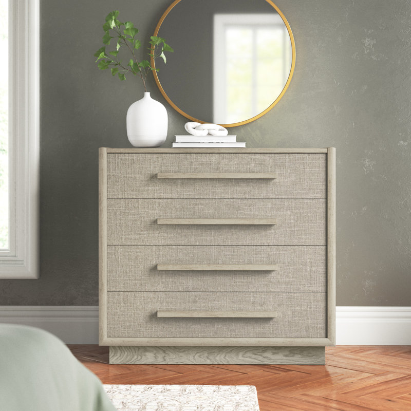 44'' W 4 - Drawer Dresser