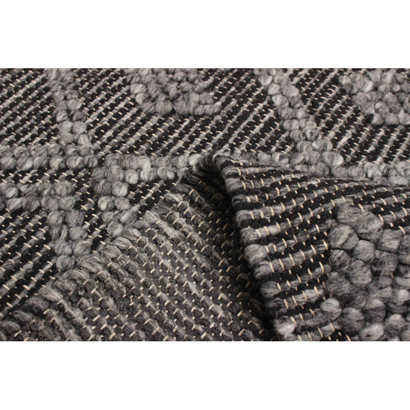 Sienna Black Rug 5'1" x 7'3"