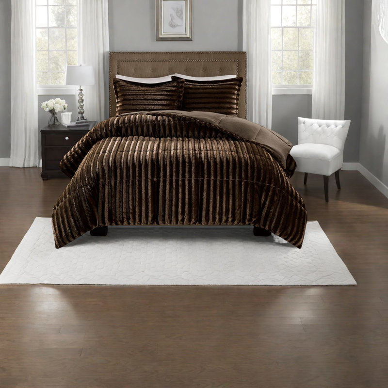 Ensembles de literie luxueux en fausse fourrure, confort en polyester chocolat, pour une maison glamour