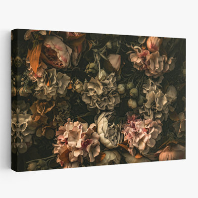 Arrangement floral foncé - art floral, nature morte, hortensias, pivoines, art