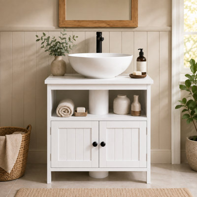 23.6-inch Freestanding Under-Sink Bathroom Storage Cabinet in White – Waterproof MDF with Lacquer Finish, Featuring Open Shelving and Enclosed Storage with Doors – Versatile Bathroom Organizer