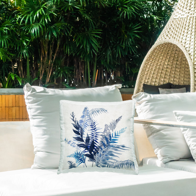 Coussin d'extérieur à motif de chevrons superposés, design par Jacob Q