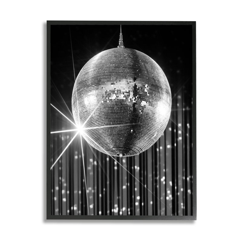 Boule disco noire par Jesse Keith, H 14 po x l 11 po x P 1,5 po, Giclée encadrée noir minuit