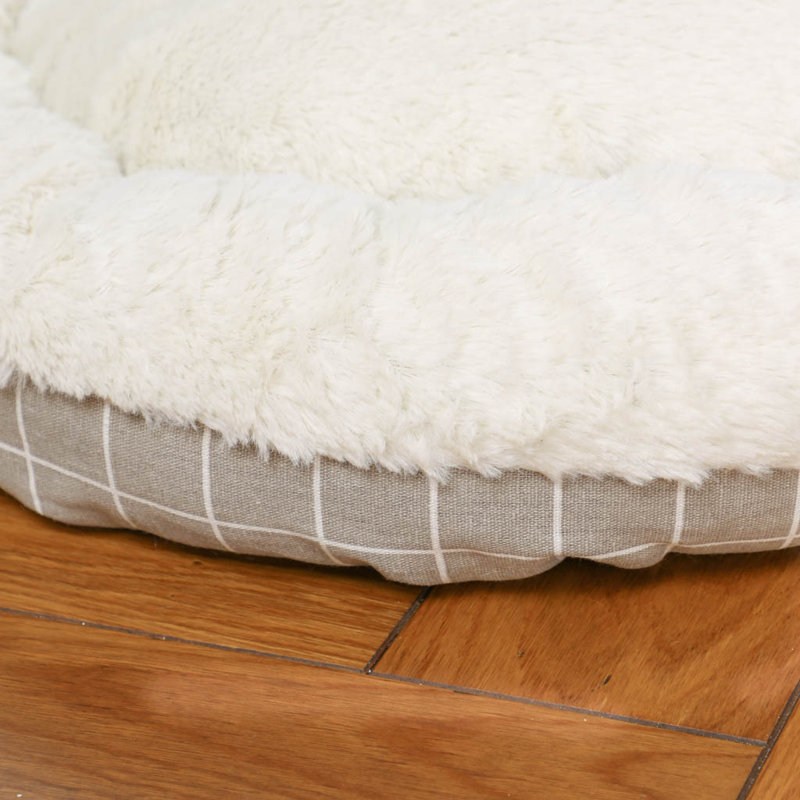 Hicks Polyester Pet Bed