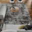 Tapis abstrait en polypropylène tissé à la main Sharitta-1527907229