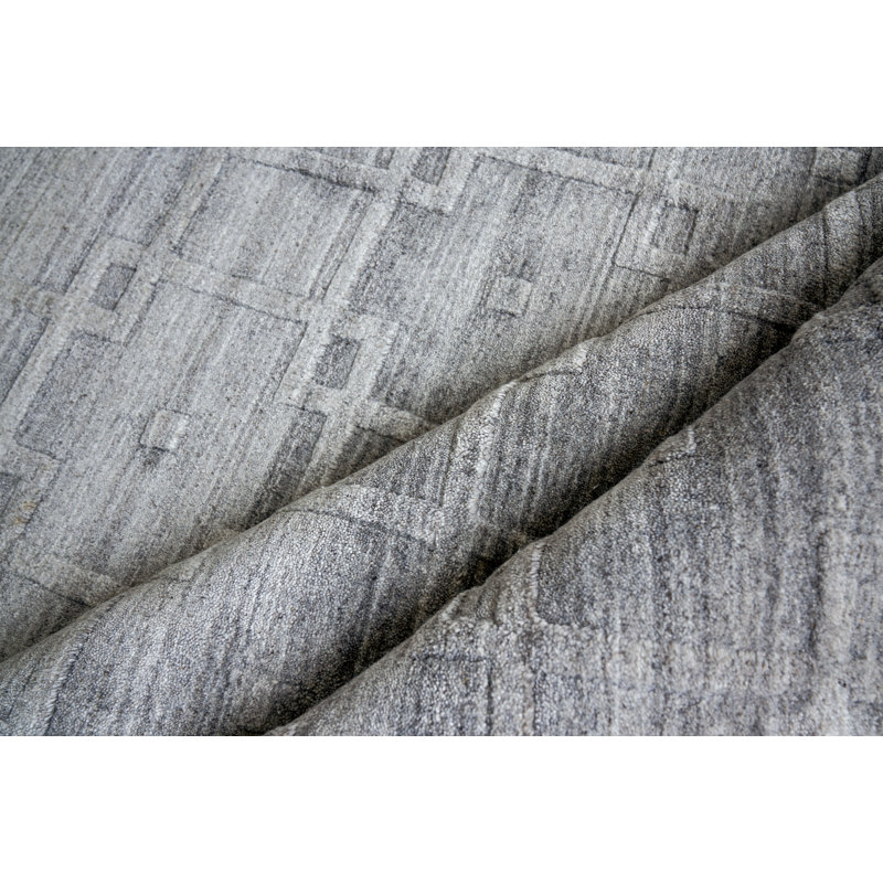 Castelli Geometric Area Rug in Gray, Rectangle 8' x 10'