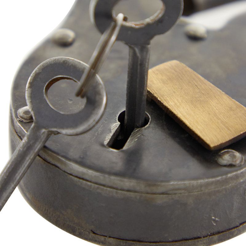Dominick Lock And Key, 2" x 1.5" x 3", Distressed Grey
