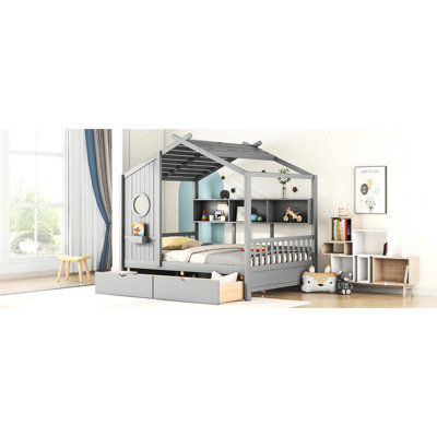 Lit maison en bois