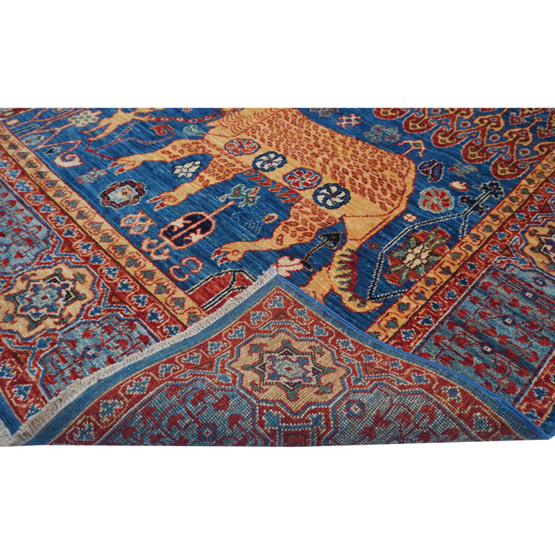 Tapis bleu clair et multicolore de haute qualité noué à la main