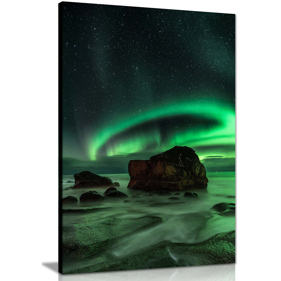 Northern Lights Aurora Borealis - Wrapped Canvas Photograph