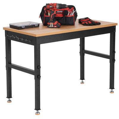 Établi de garage robuste de 48 po sans roulettes, capacité de charge de 2 200 lb, plateau en bois massif et structure en acier, hauteur réglable de 29,5 à 37 po, prises de courant intégrées