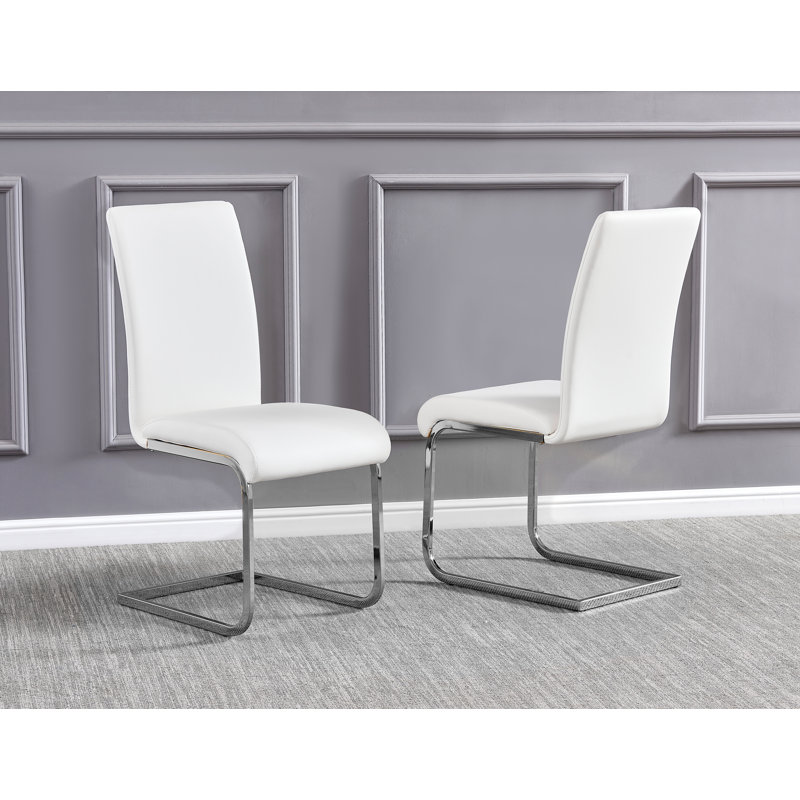 Ensemble repas pour 4 personnes Akinleye, Argent argent, Argenté / blanc