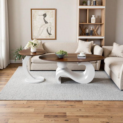 Ensemble de tables basses en bois avec tiroirs