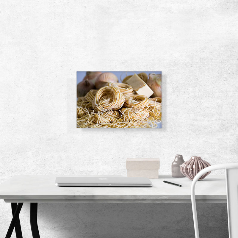 "Pasta Diner", reproduction de photo sur toile tendue, H 12 po x l 18 po x P 0,75 po