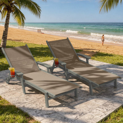 Chaise longue inclinable en PEHD
