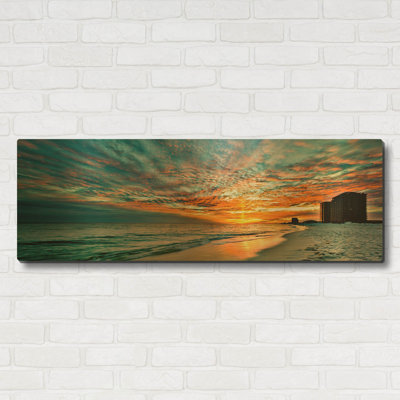 « Coucher de soleil panoramique, rayons rouges, ciel bleu », par Ezra Tanner, tableau mural en métal doré, 122 x 41 cm
