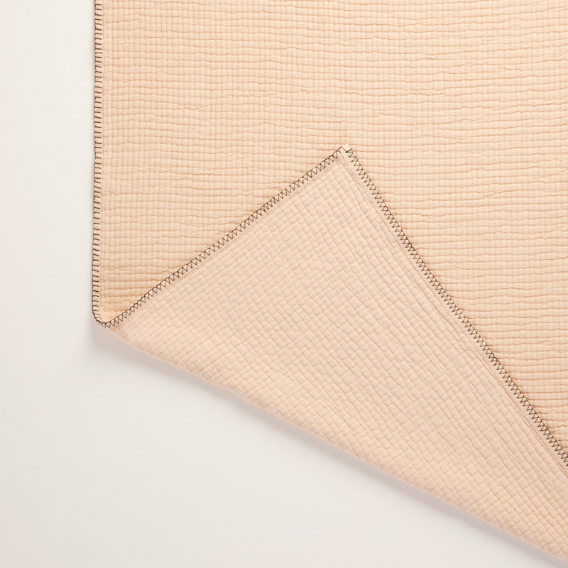 Madura Throw, Pink