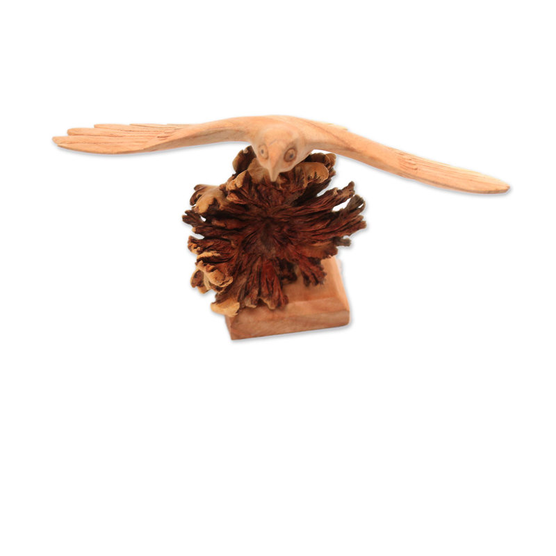 Sculpture en bois à l’allumée eagle