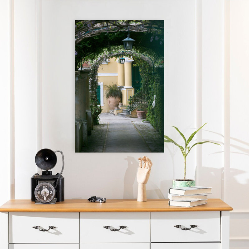 Lanternes suspendues dans un jardin Capri Naples, Campanie, Italie, Architecture abstraite, Art naturel, H 24 po x l 16 po