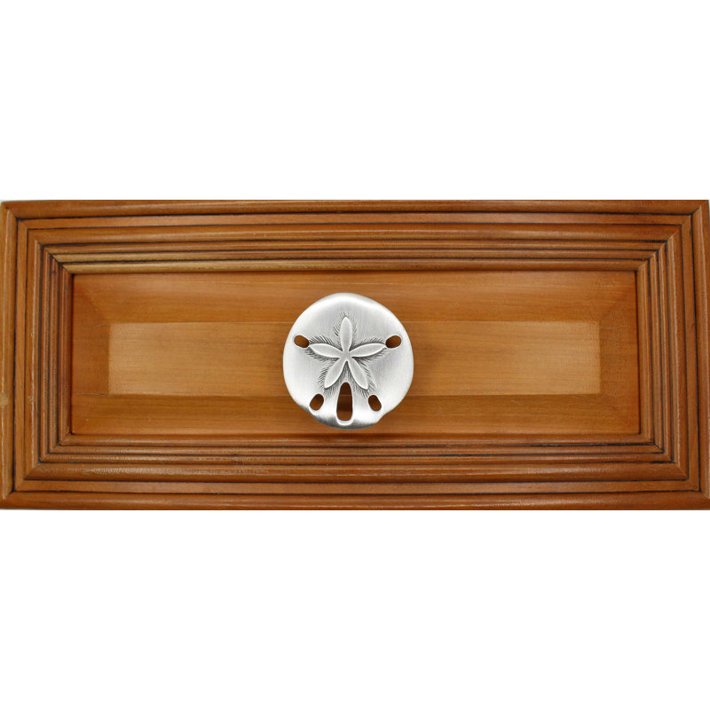 1 1/2" Sand Dollar Small Knob, Brushed Nickel, 1.75" L x 1.75" W, 1