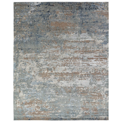 Hand Knotted Area Rug in Blue