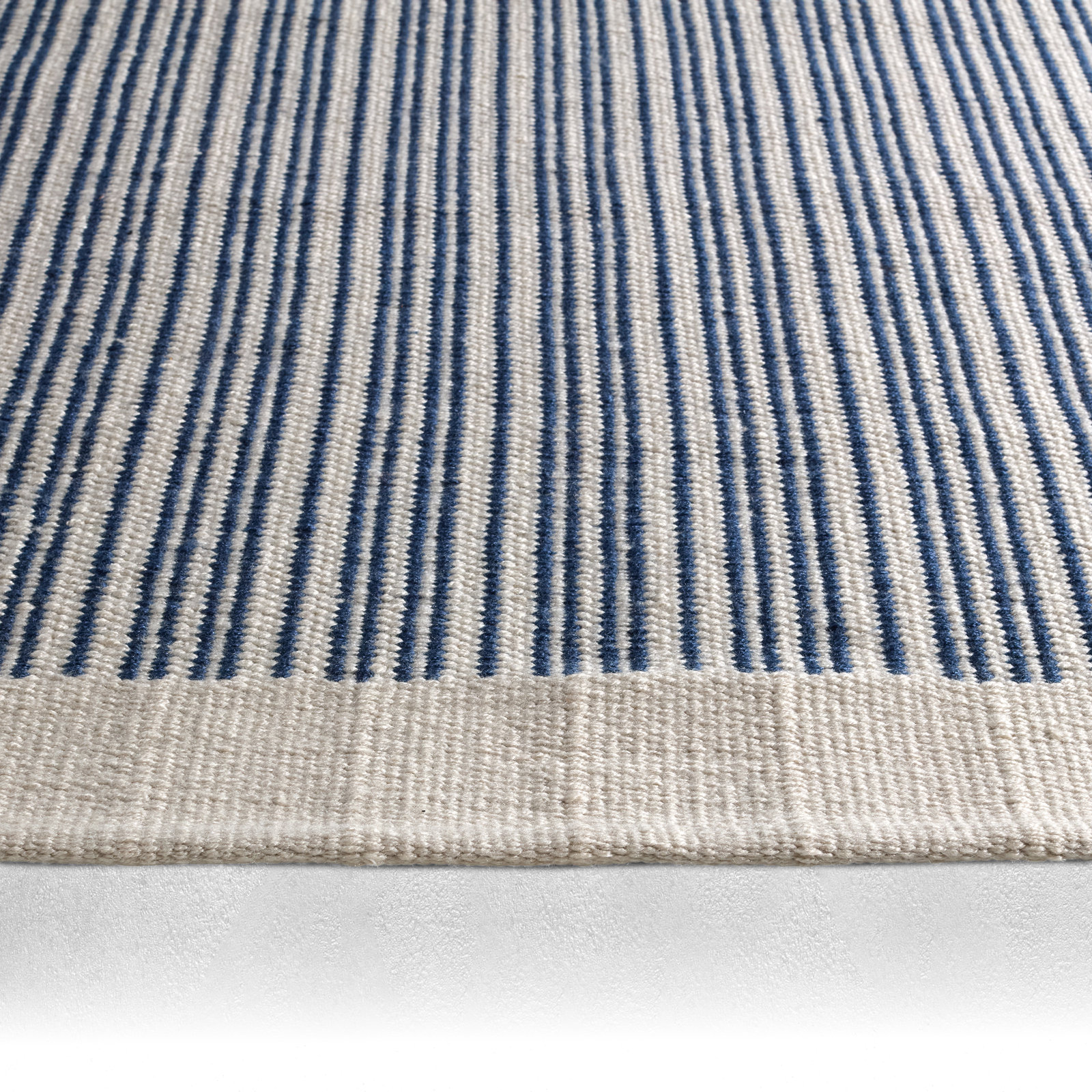 Chandlee Hand Woven Area Rug, Runner 3' x 8'