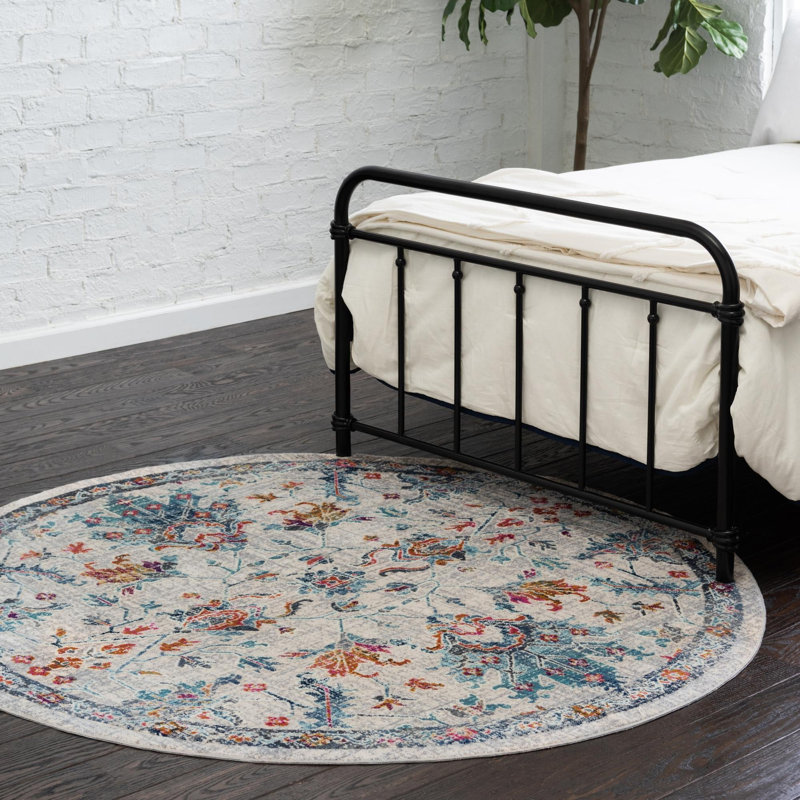 Oriental Indoor Rug, Round 3'7"