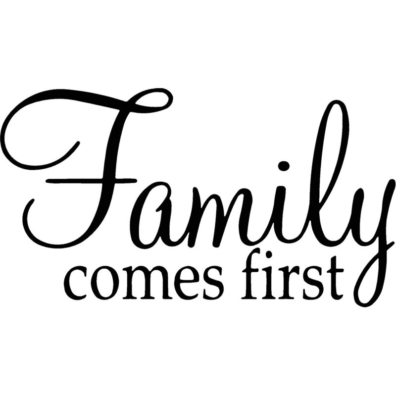 Décalcomanie murale "family is first" Doughty, H 12 po x l 22 po x P 0,01 po