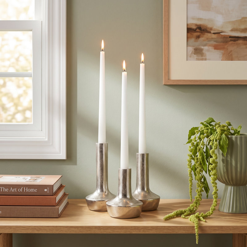 Gaisa Aluminum Candle Holder With Rounded Bases