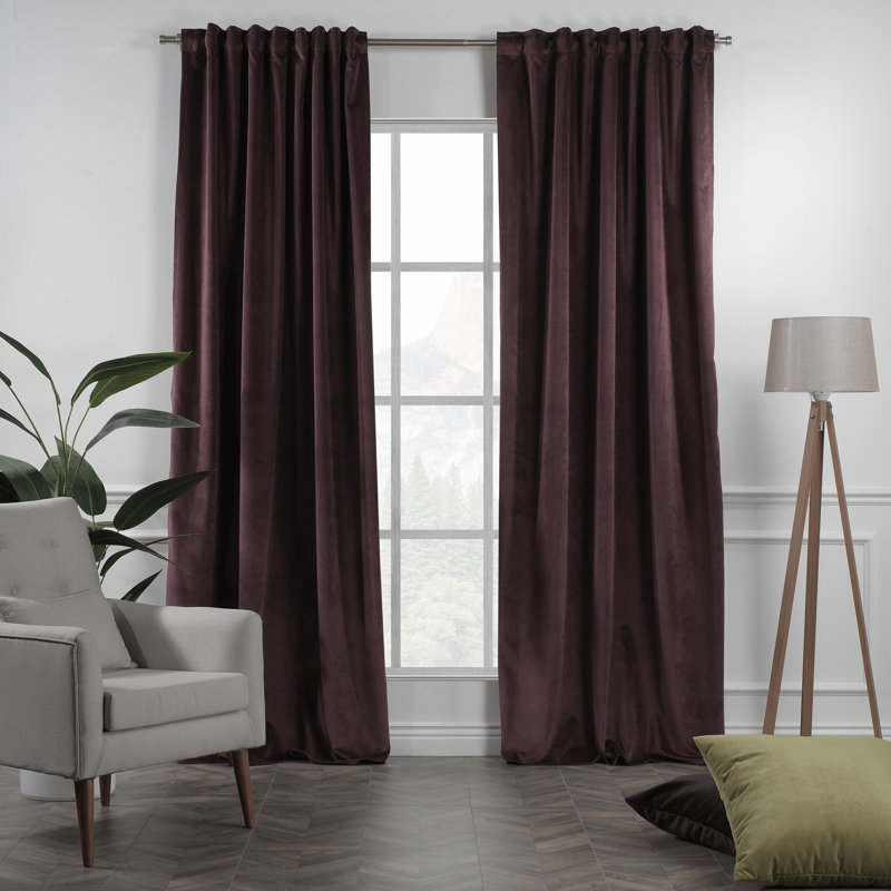 Decorative Double Panel in Matt, Extra Wide X Extra Long, L 52 po x L 120 po, 79 Catata