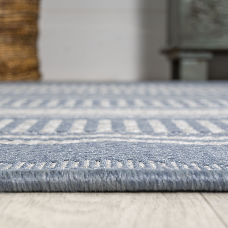 Tapis intérieur / extérieur bleu / gris clair Cincotta, Rectangle 7 pi 10 po x 10 pi