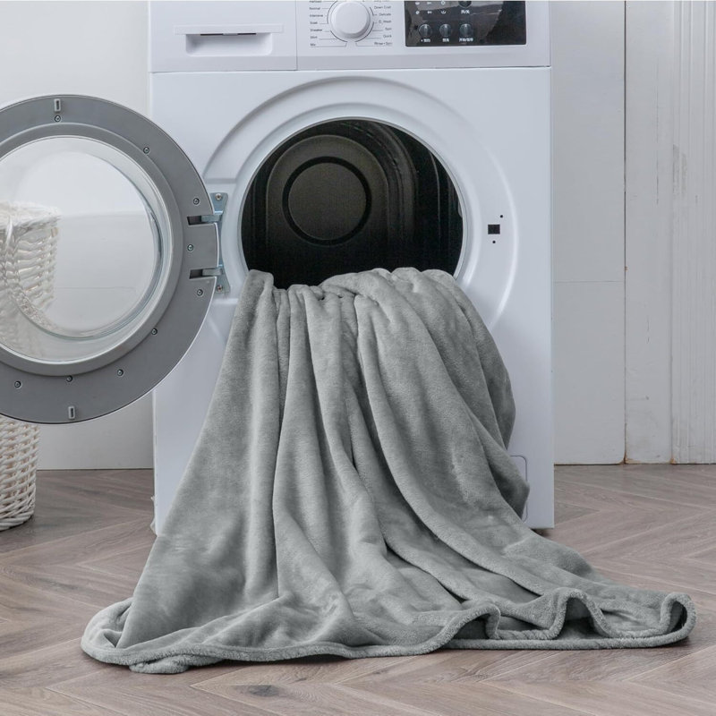 Large Grey Wool Four-Piece Bedding Set, Ultra-Soft And Warm, With Deep Pockets, Perfect For Winter Gifts And Bedroom Décor.