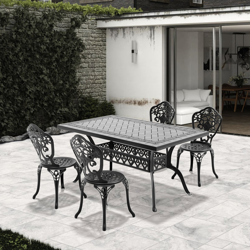 Ensemble de salle à manger 5 places en aluminium moulé résistant aux intempéries, cadre noir, motifs délicats, excellente résistance aux intempéries et à la corrosion, assise ergonomique, repose-pieds antidérapant, guide de montage facile.