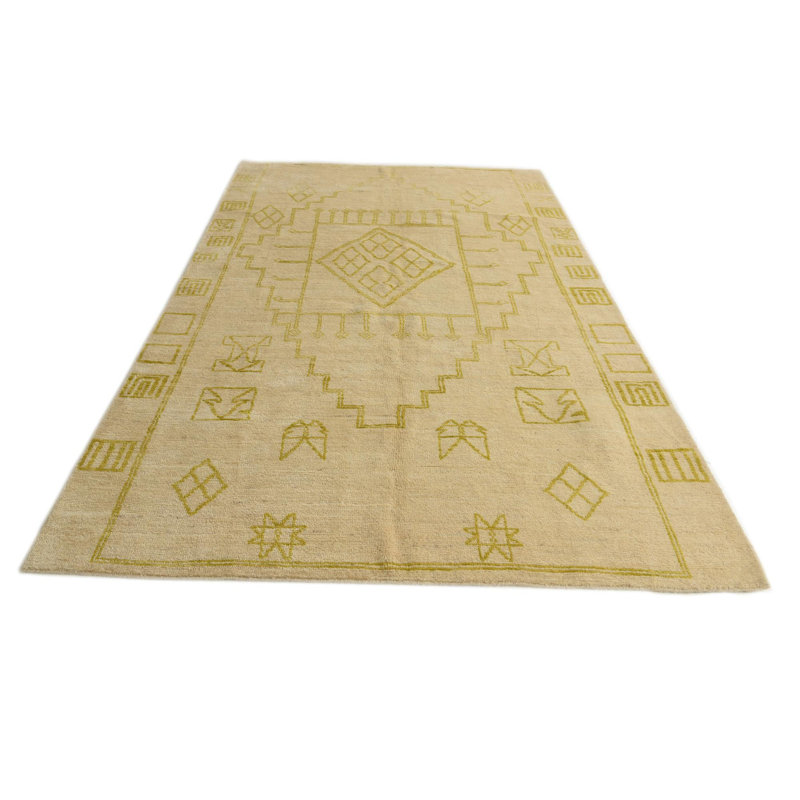Tapis ivoire Iniguez