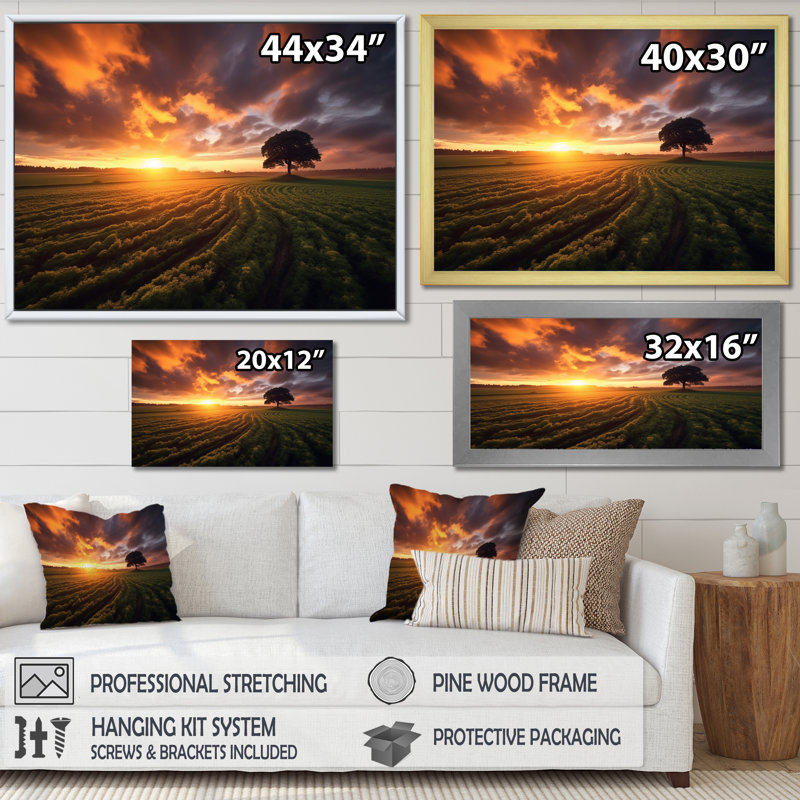 «A Single Tree Glorious Sunset In Flanders Fields I», reproduction sur toile, Cadre flottant doré