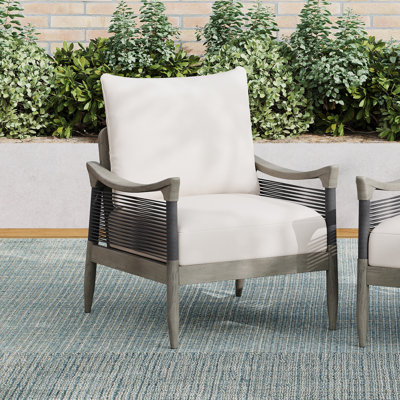 Leonel Beautifully Designed Lounge Chair