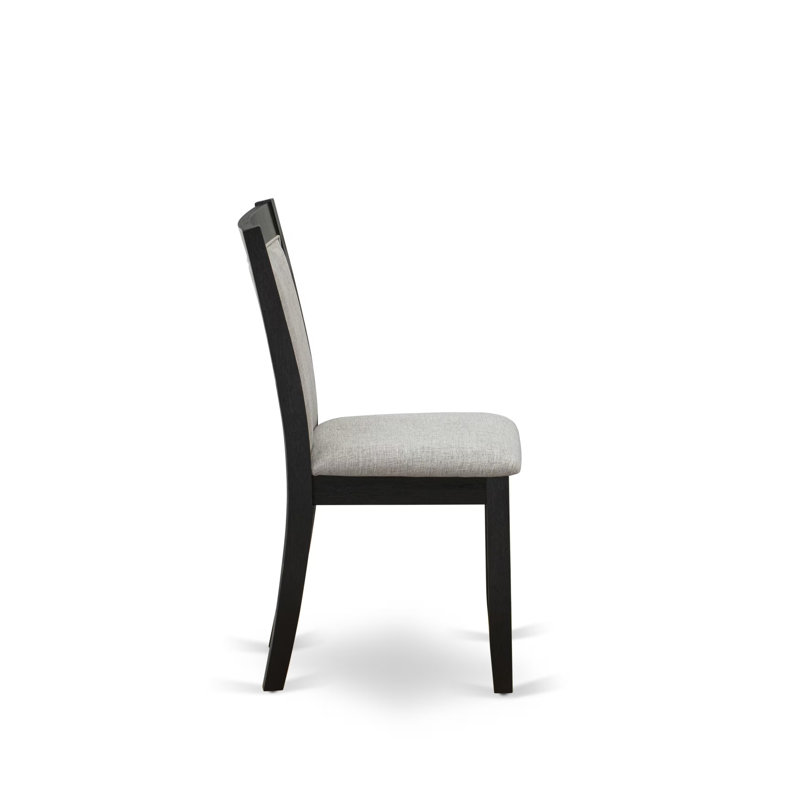 L'ensemble de table moderne 5 pièces se compose d'une table Mid-Century patinée et de 4 chaises Parsons en tissu Shitake à haut dossier - Finition noire brossée