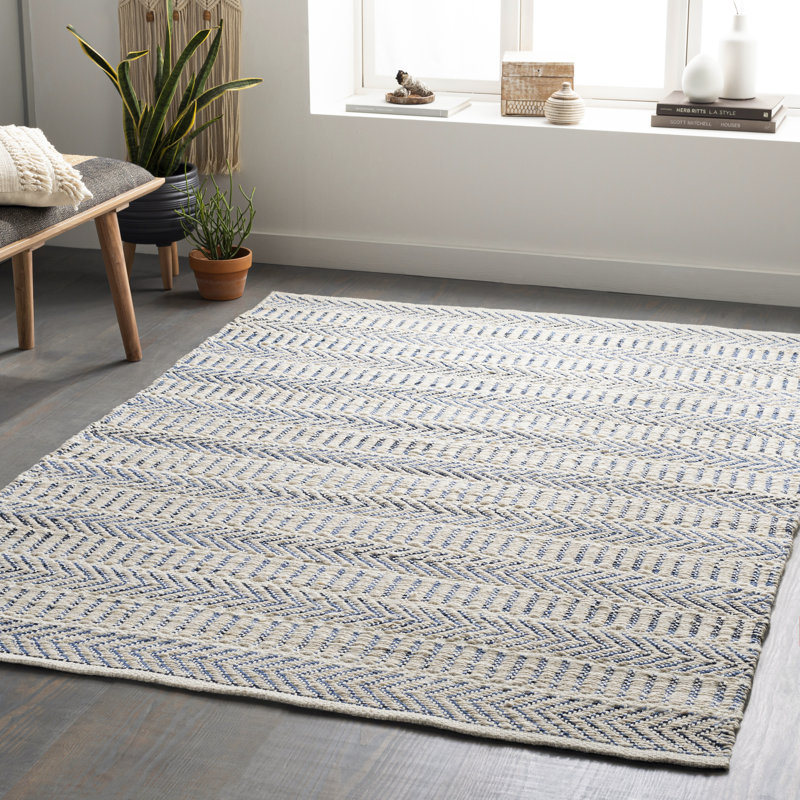 Tapis bleu à tissage plat Lynnessa, Tapis de couloir 2 pi 6 po x 8 pi
