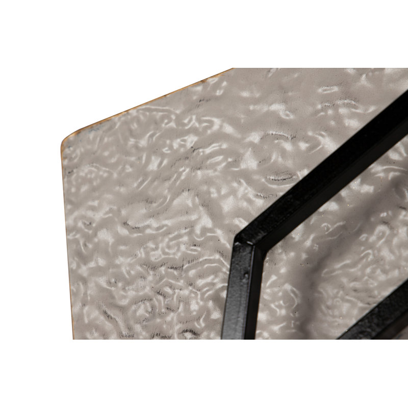 Abstract Wall Decor on Metal