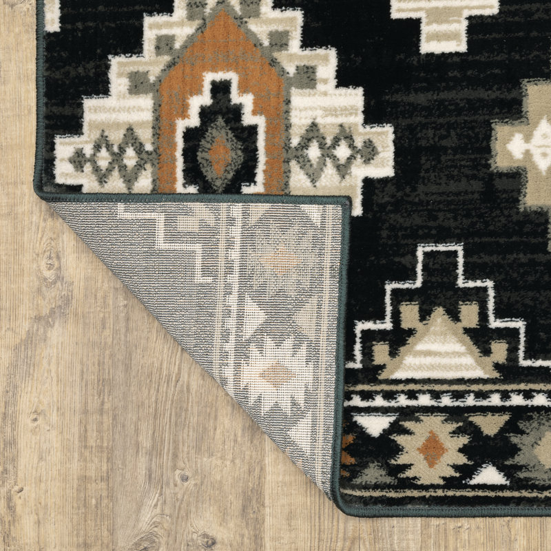 Tapis gris anthracite / ivoire Basurto Southwestern, Tapis de couloir 1 pi 10 po x 7 pi 6 po