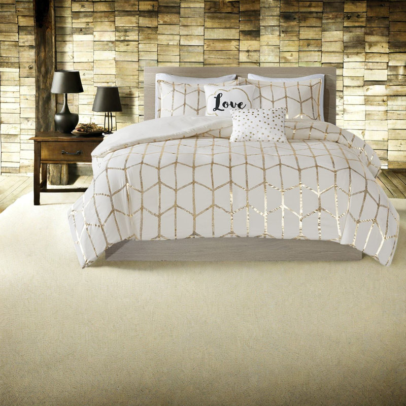 Contemporary Ivory Gold Bedding Set, Polyester Microfiber, Elegant Home Décor