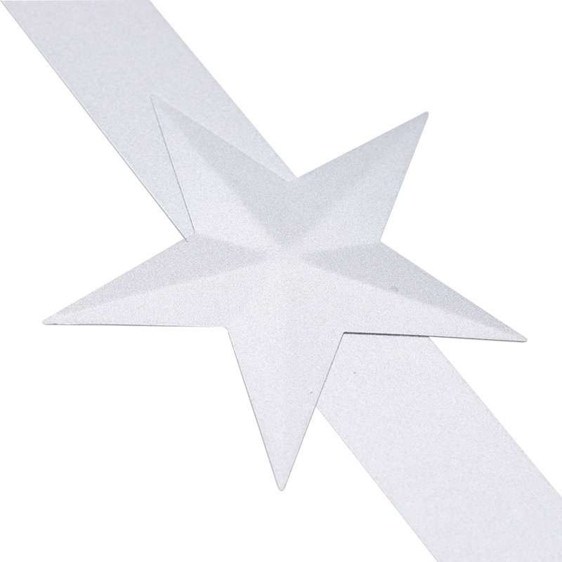 TRIXES Star Wreath Hook – Christmas Decoration Accessory – Festive Essentials - Hanger